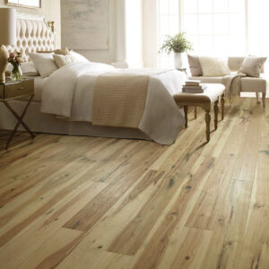 Bedroom Hardwood flooring | Family Flooring
